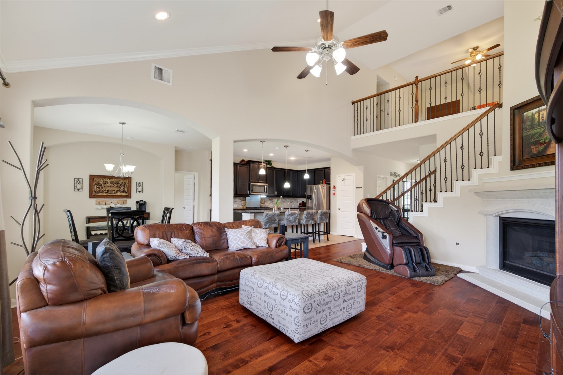 19 Roma Ridge Drive Missouri City, TX 77459 - Photo 16 of 38
