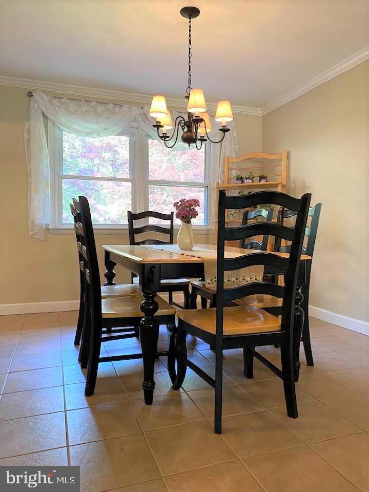 1713 Abelia Road Fallston, MD 21047 - Photo 14 of 40 Dining room