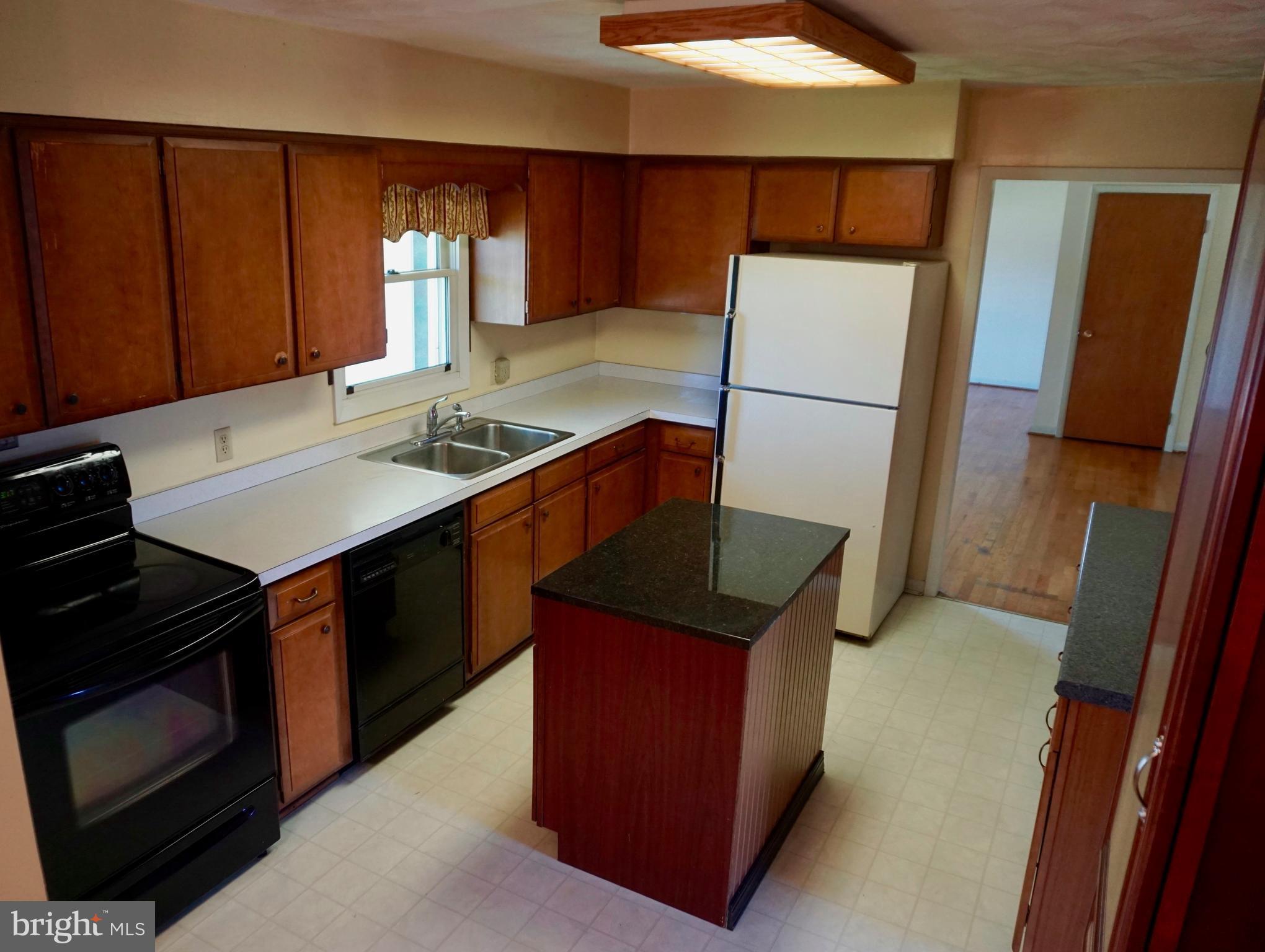 50 Stayman Drive Ranson, WV 25438 - Photo 5 of 27 Kitchen