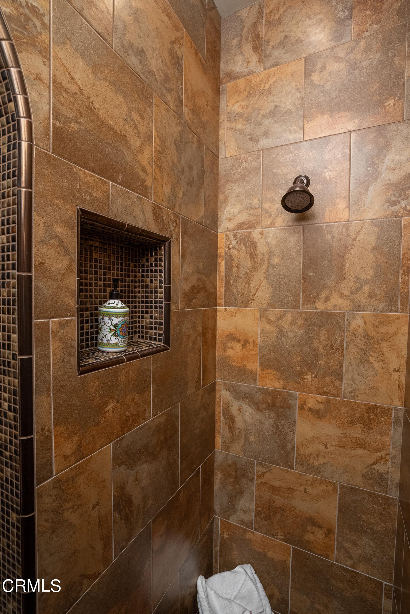 6060 Jardine Road Paso Robles, CA 93446 - Photo 36 of 74 a bathroom with a shower