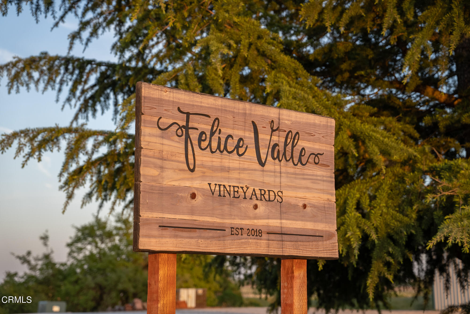 6060 Jardine Road Paso Robles, CA 93446 - Photo 6 of 74 a sign on a pole on a street