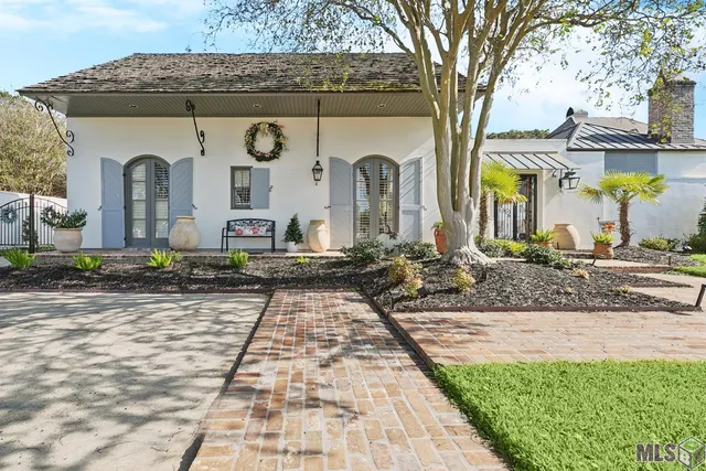 $1,499,900 | 18467 East Village Way Drive, Baton Rouge, LA 70810