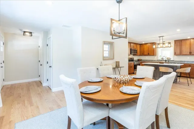 $759,900 | 85 East Road, Atkinson, NH 03811