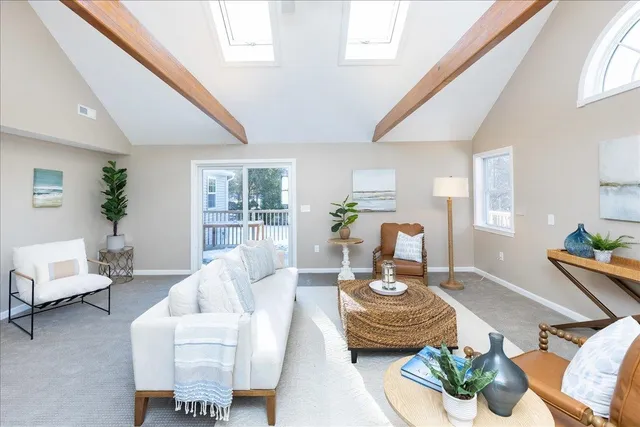 $759,900 | 85 East Road, Atkinson, NH 03811