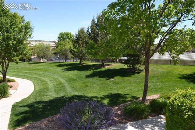 4044 Diamond Ridge View Colorado Springs, CO 80918 - Photo 20 of 23