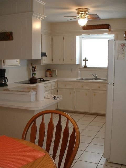 3012 68th Street Lubbock, TX 79413 - Photo 4 of 10 Photo 4