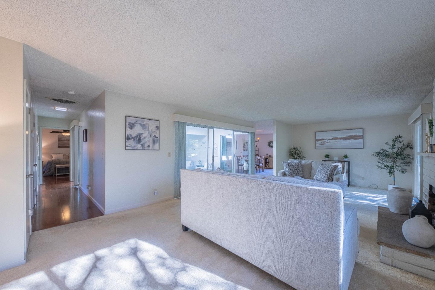 9525 South Century Oak Road Salinas, CA 93907 - Photo 9 of 37 a living room with furniture and a window