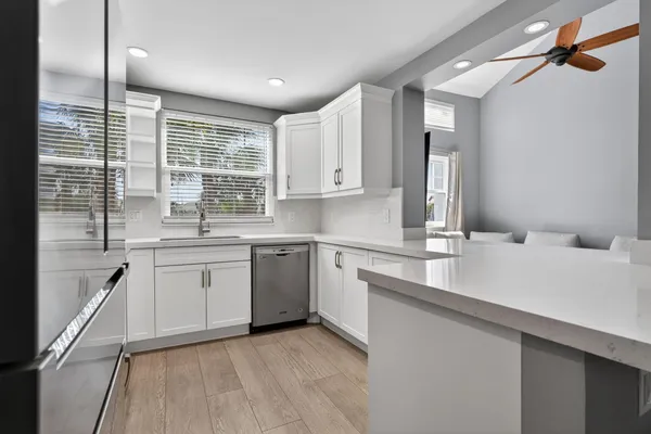 $3,800 | 805 Mainsail Circle, Jupiter, FL 33477