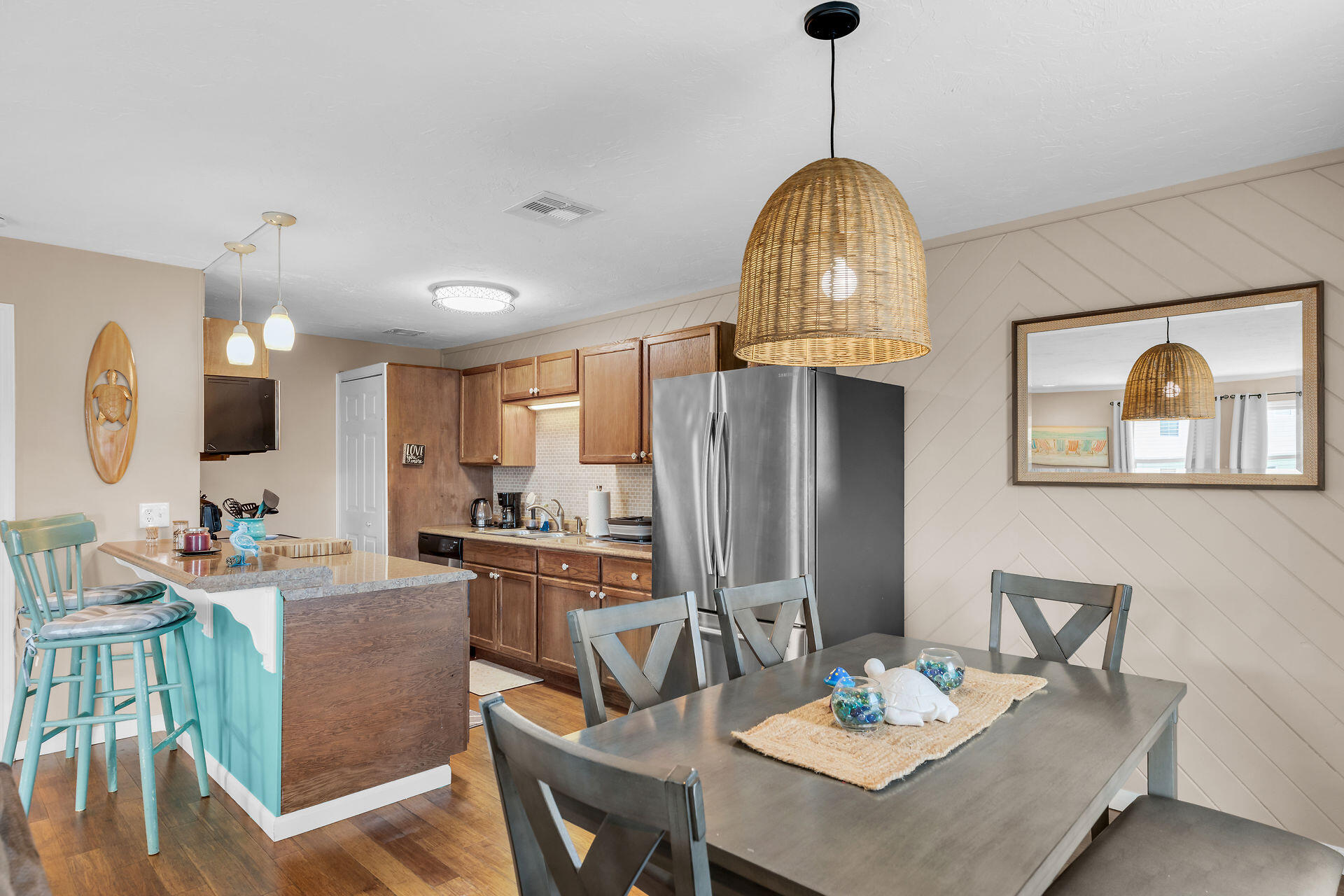 111 Stirrup Key Woods Road, Unit 2A1 Marathon, FL 33050 - Photo 7 of 26 Dining Area
