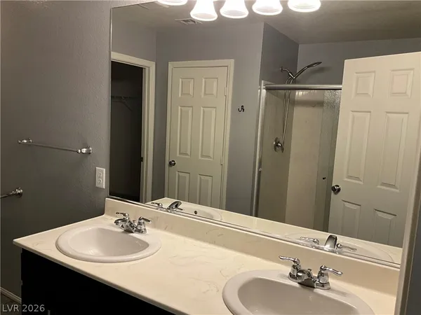 $2,300 | 3160 Teaderman Walk, Henderson, NV 89044