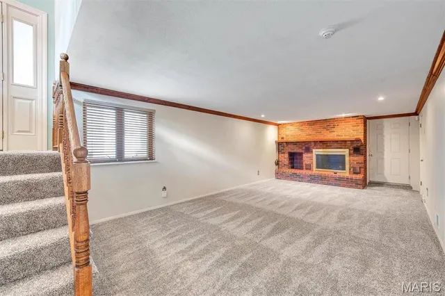 $2,250 | 5372 Chatfield Drive, St. Louis, MO 63129