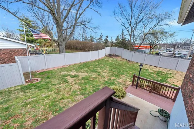 $2,250 | 5372 Chatfield Drive, St. Louis, MO 63129