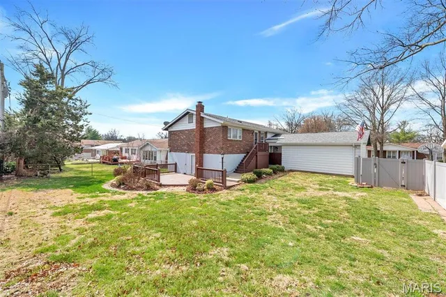 $2,250 | 5372 Chatfield Drive, St. Louis, MO 63129