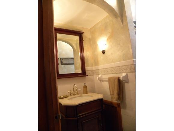298 Decatur Street Aurora, IN 47001 - Photo 15 of 24 Gallery Image 15