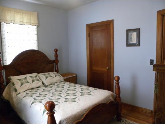 298 Decatur Street Aurora, IN 47001 - Photo 17 of 24 Gallery Image 17