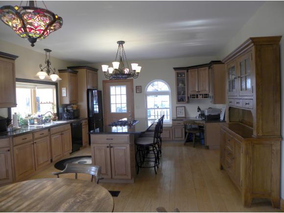 298 Decatur Street Aurora, IN 47001 - Photo 6 of 24 Gallery Image 6