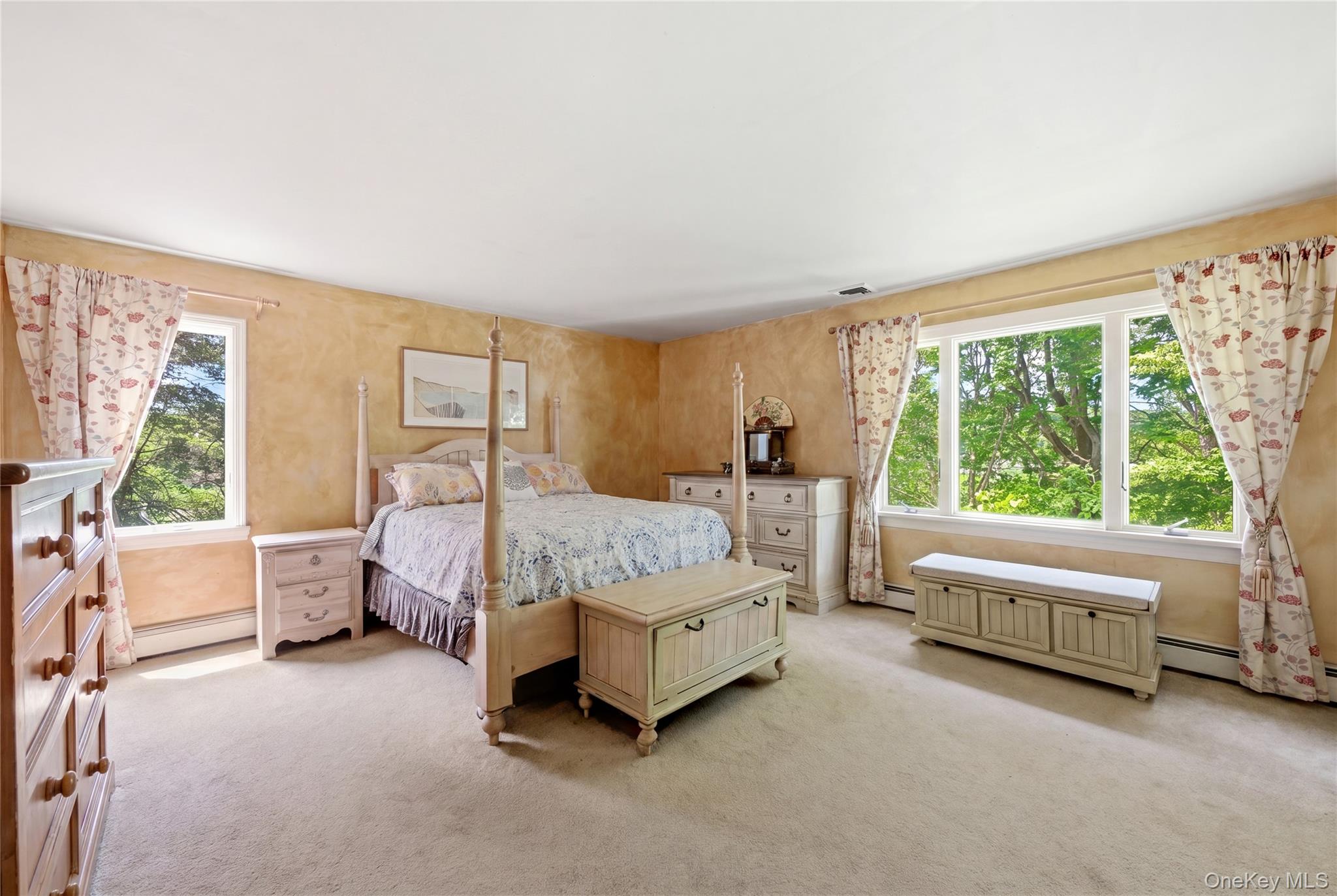 195 Shore Road Mount Sinai, NY 11766 - Photo 17 of 50
