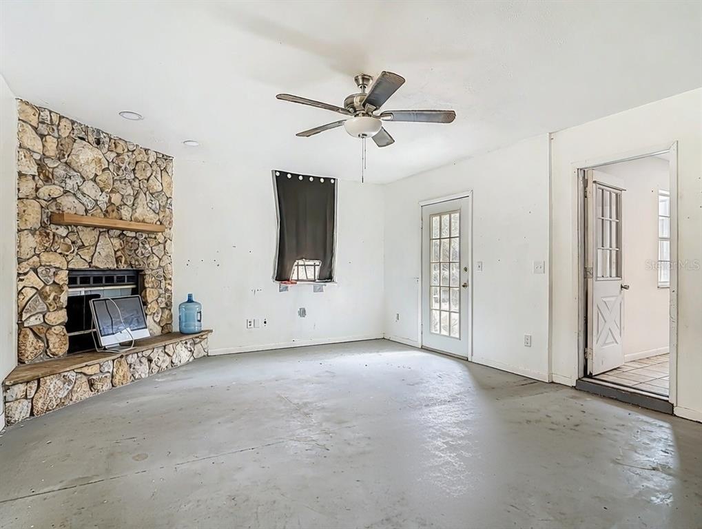 2509 Juniper Drive Edgewater, FL 32141 - Photo 8 of 16