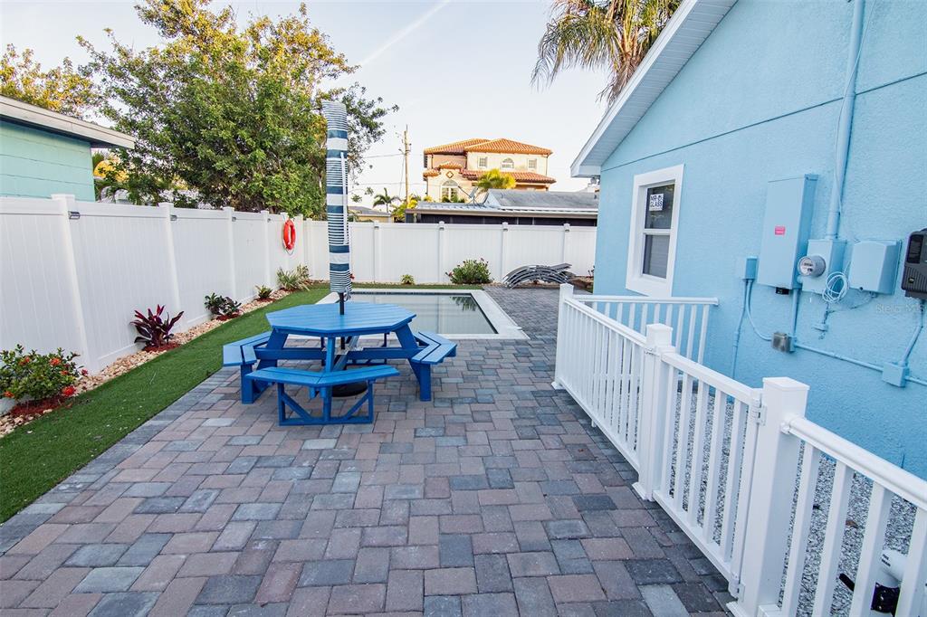 352 144th Avenue Madeira Beach, FL 33708 - Photo 18 of 51