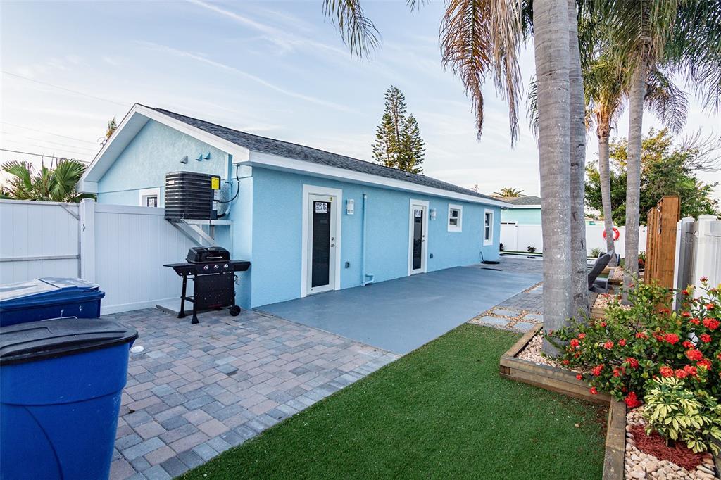 352 144th Avenue Madeira Beach, FL 33708 - Photo 20 of 51