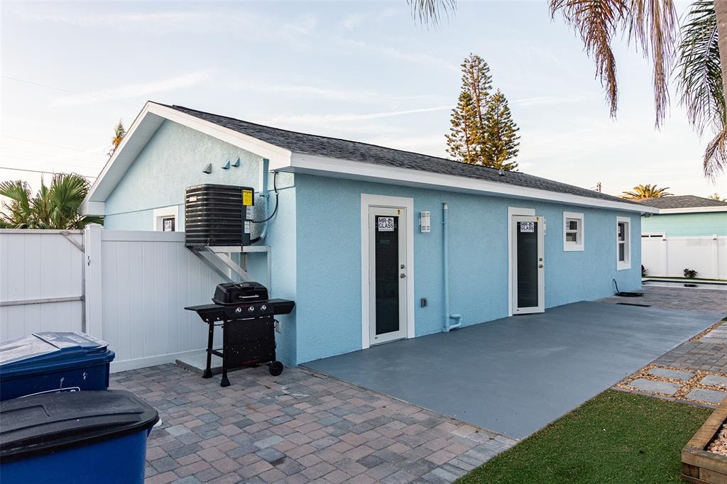 352 144th Avenue Madeira Beach, FL 33708 - Photo 4 of 51