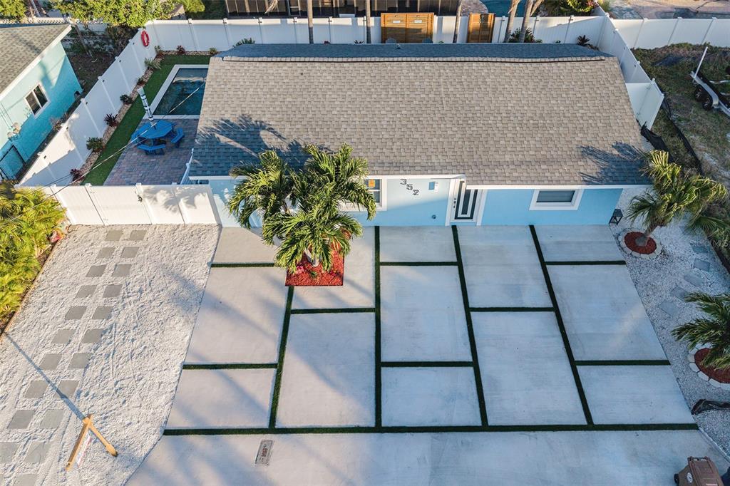 352 144th Avenue Madeira Beach, FL 33708 - Photo 9 of 51