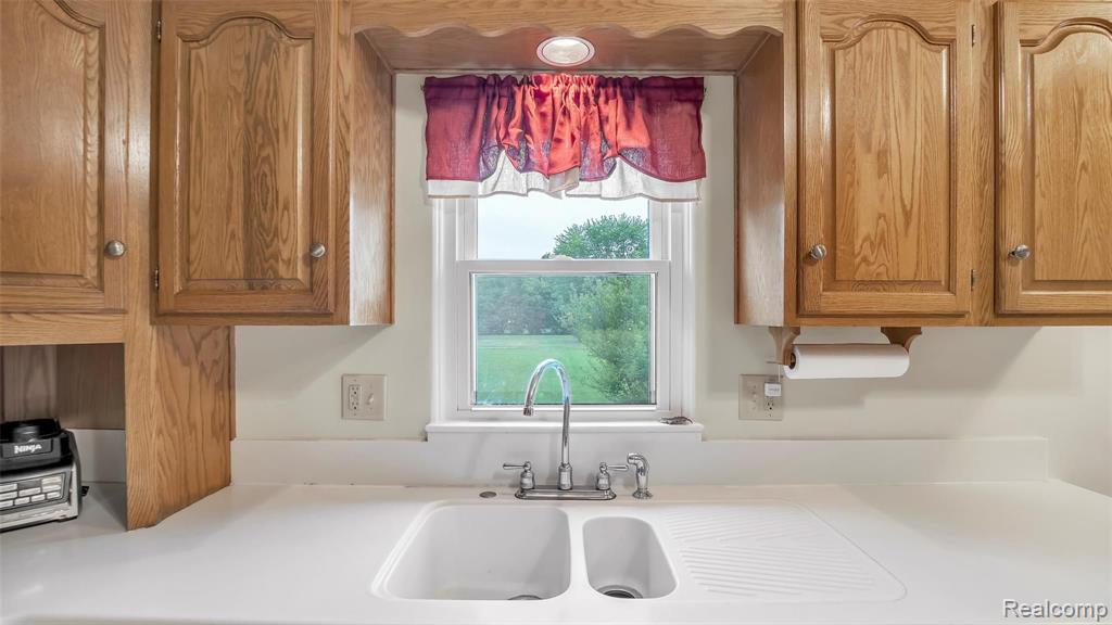 9165 Grand Blanc Road Gaines, MI 48436 - Photo 13 of 46 Gallery Image 13