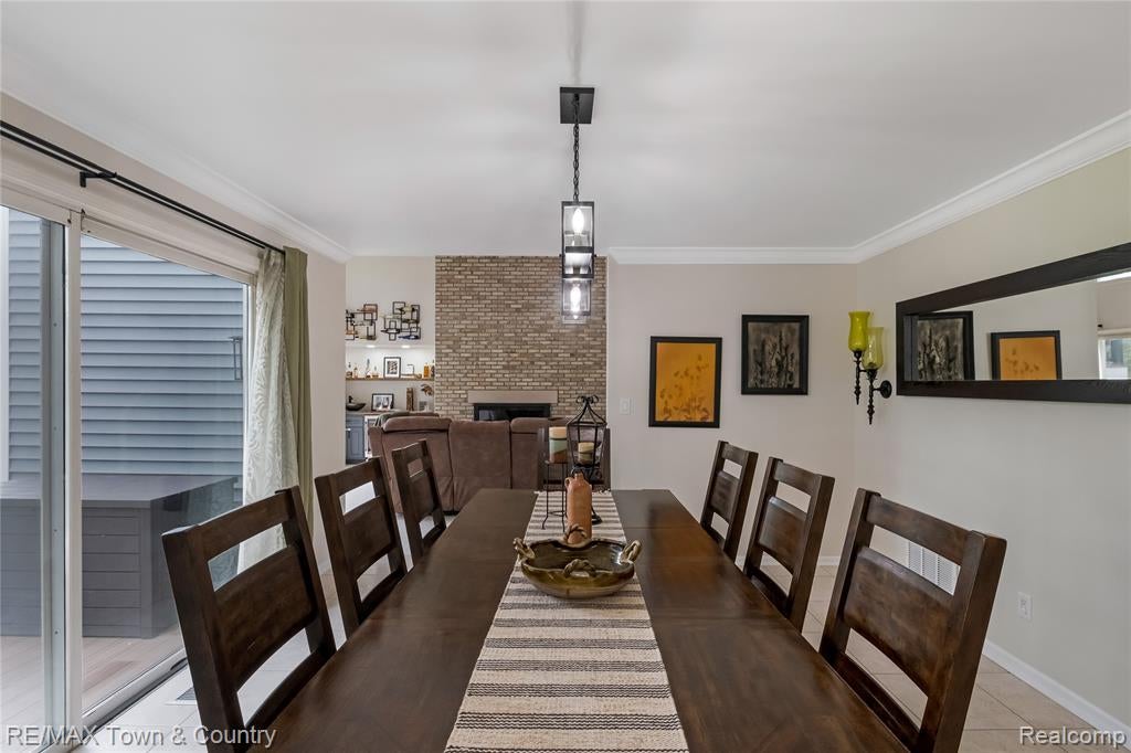 7492 East River Road Flushing, MI 48433 - Photo 10 of 71 Gallery Image 10