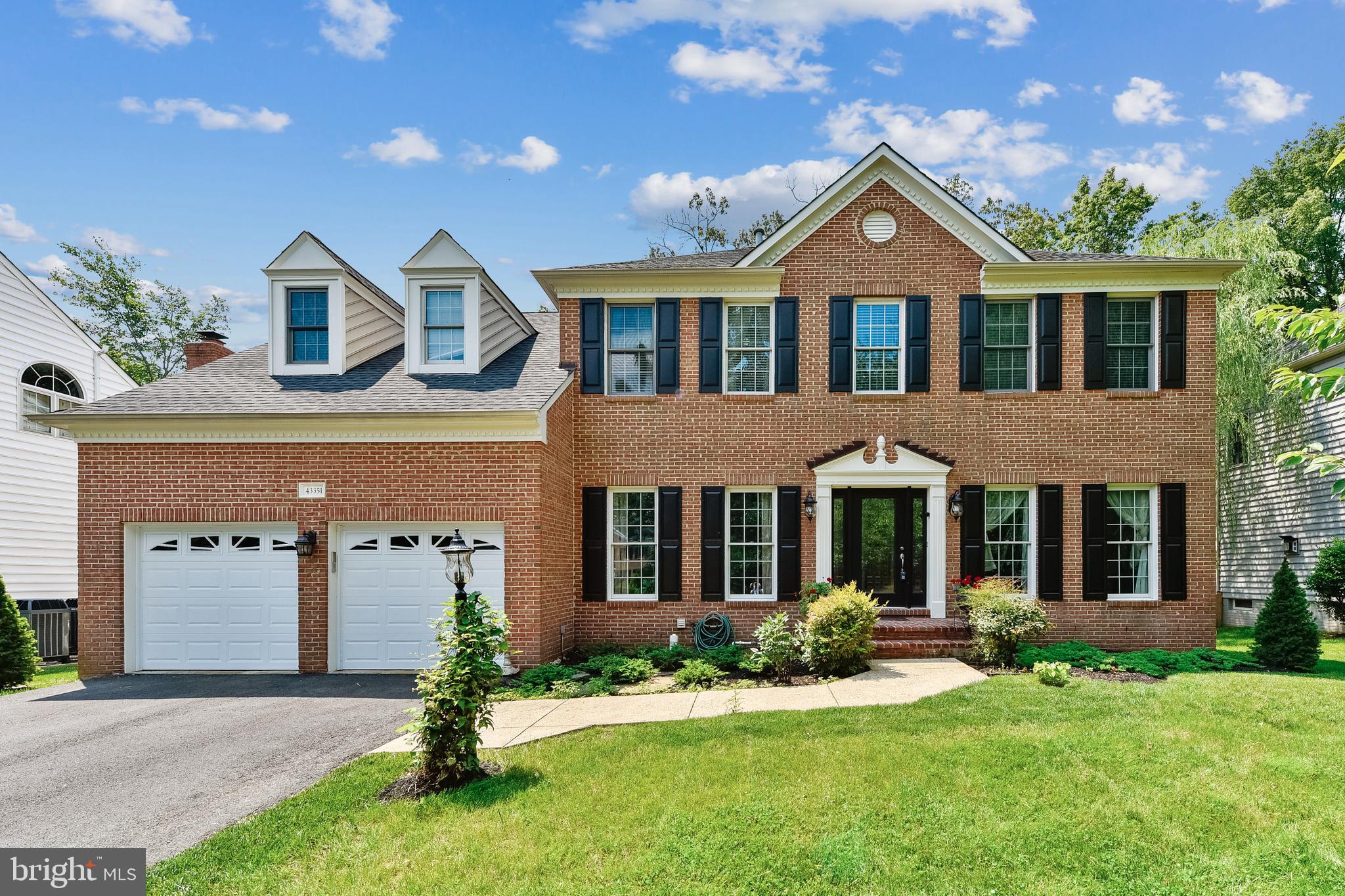 43351 Ritter Lane Chantilly, VA 20152 - Photo 2 of 67 Gallery Image 2