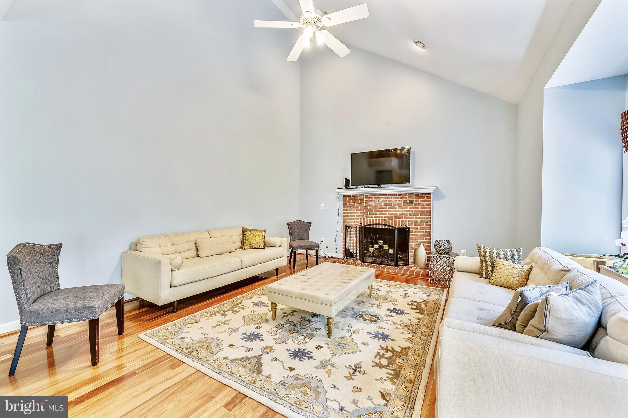 43351 Ritter Lane Chantilly, VA 20152 - Photo 18 of 67 Gallery Image 18