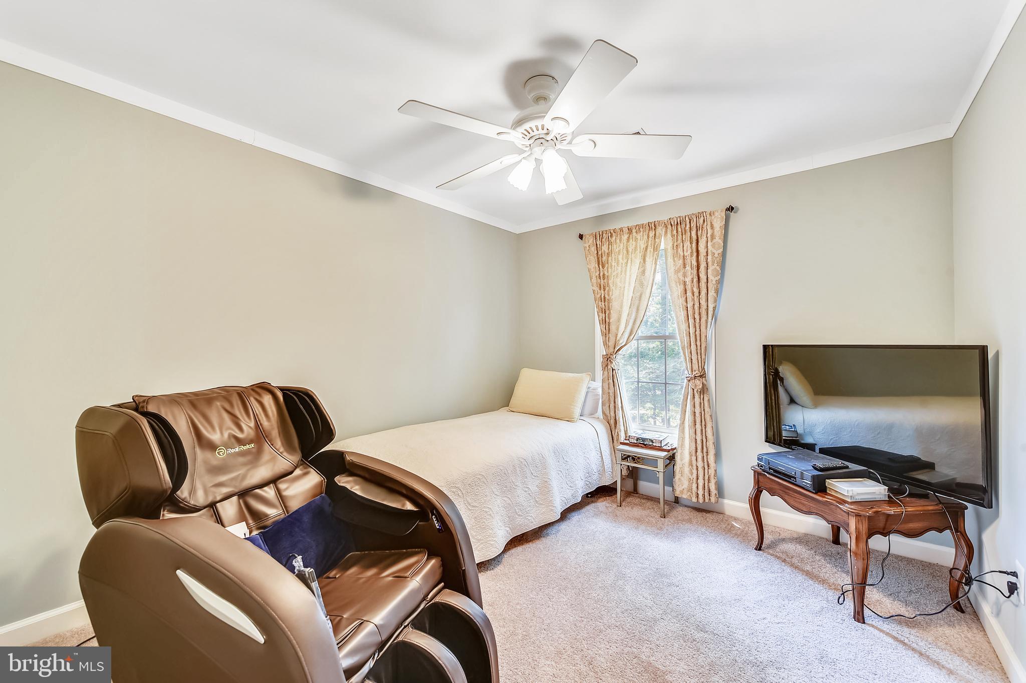 43351 Ritter Lane Chantilly, VA 20152 - Photo 28 of 67 Gallery Image 28
