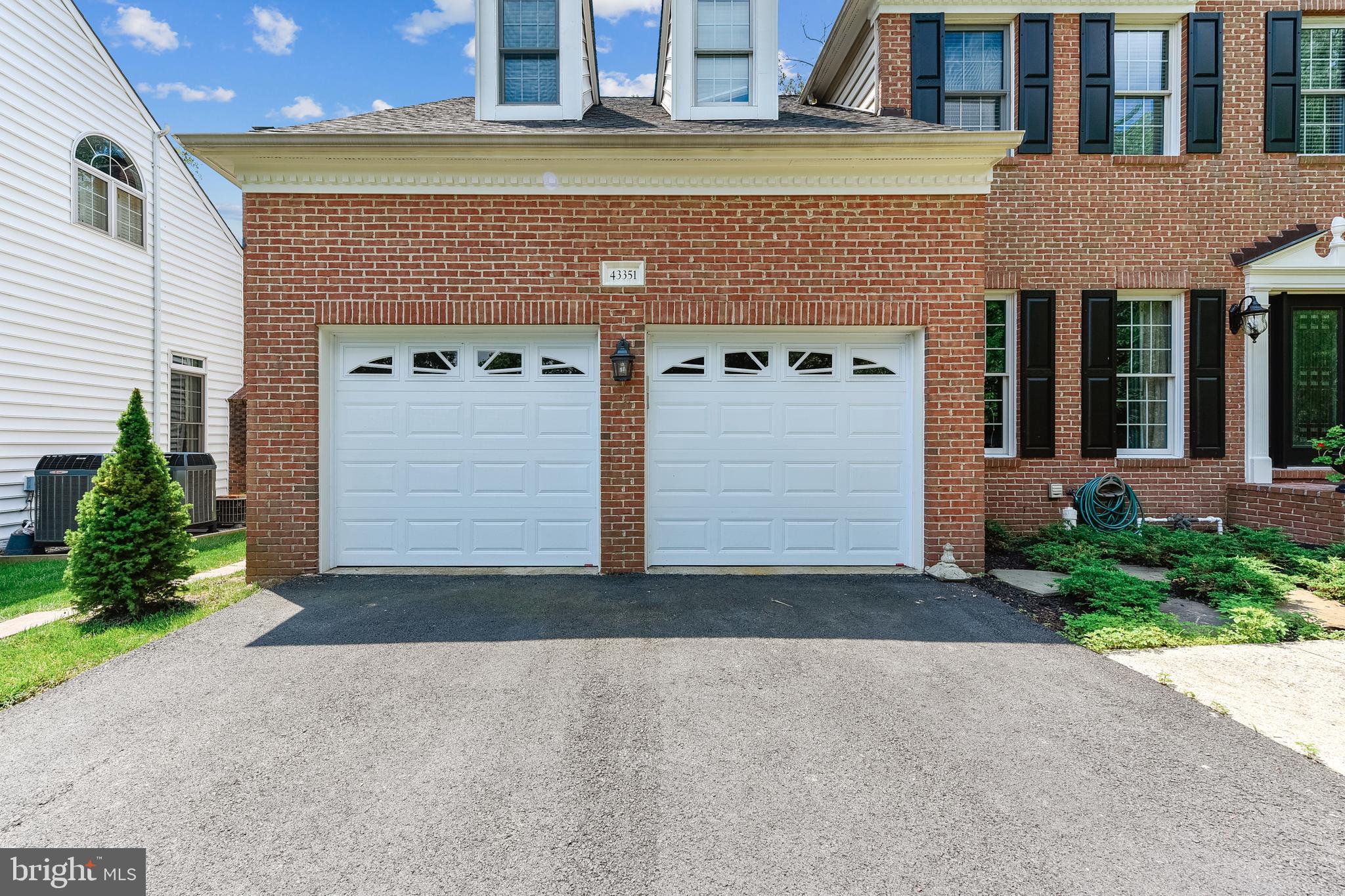 43351 Ritter Lane Chantilly, VA 20152 - Photo 4 of 67 Gallery Image 4