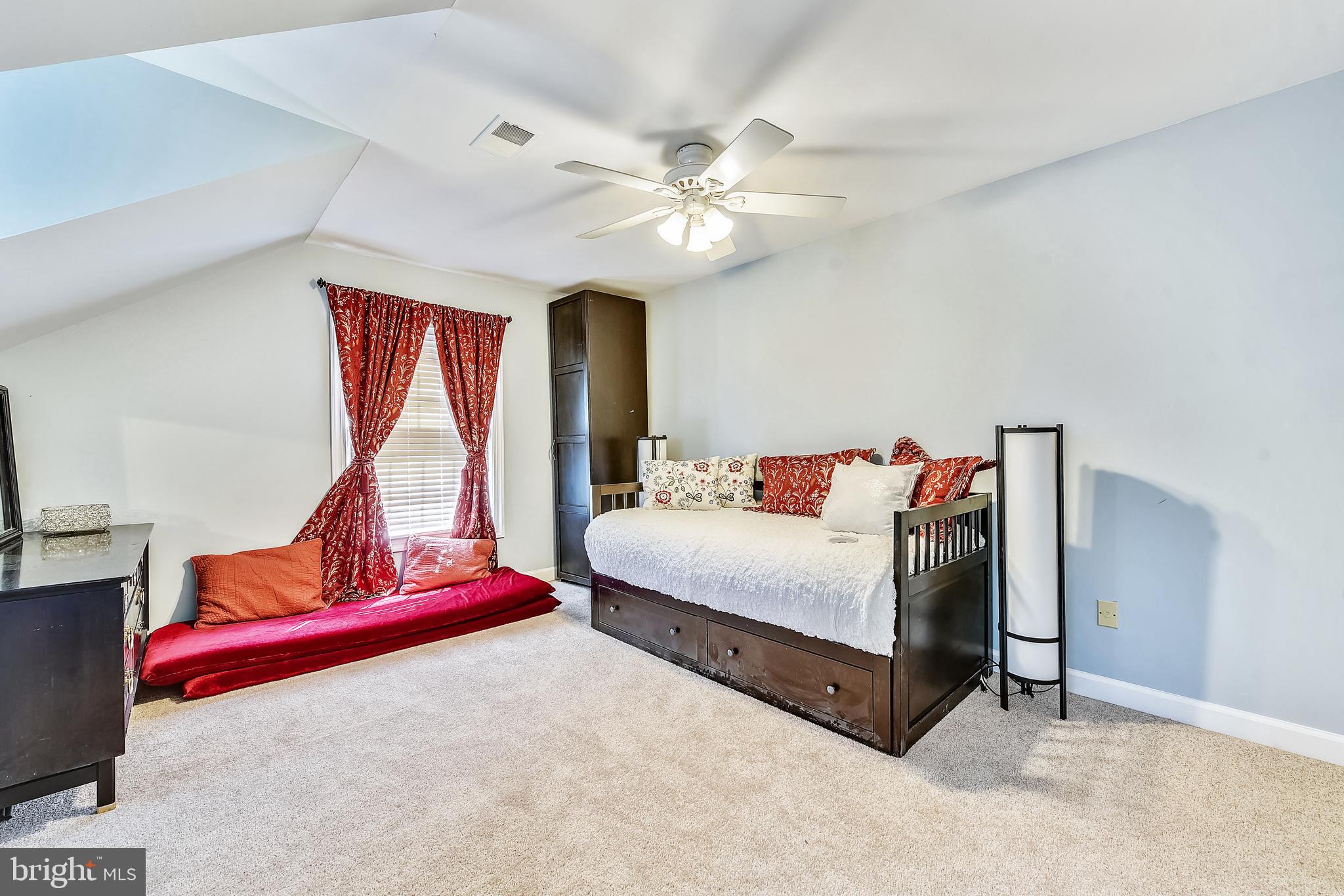 43351 Ritter Lane Chantilly, VA 20152 - Photo 31 of 67 Gallery Image 31