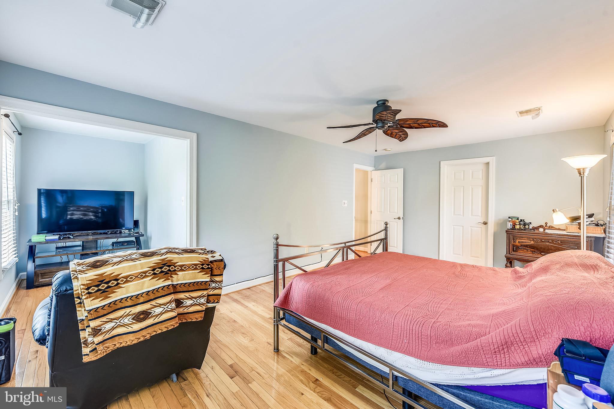 43351 Ritter Lane Chantilly, VA 20152 - Photo 41 of 67 Gallery Image 41