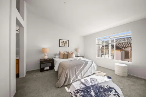$975,000 | 10206 Wateridge Circle, Unit 159, San Diego, CA 92121