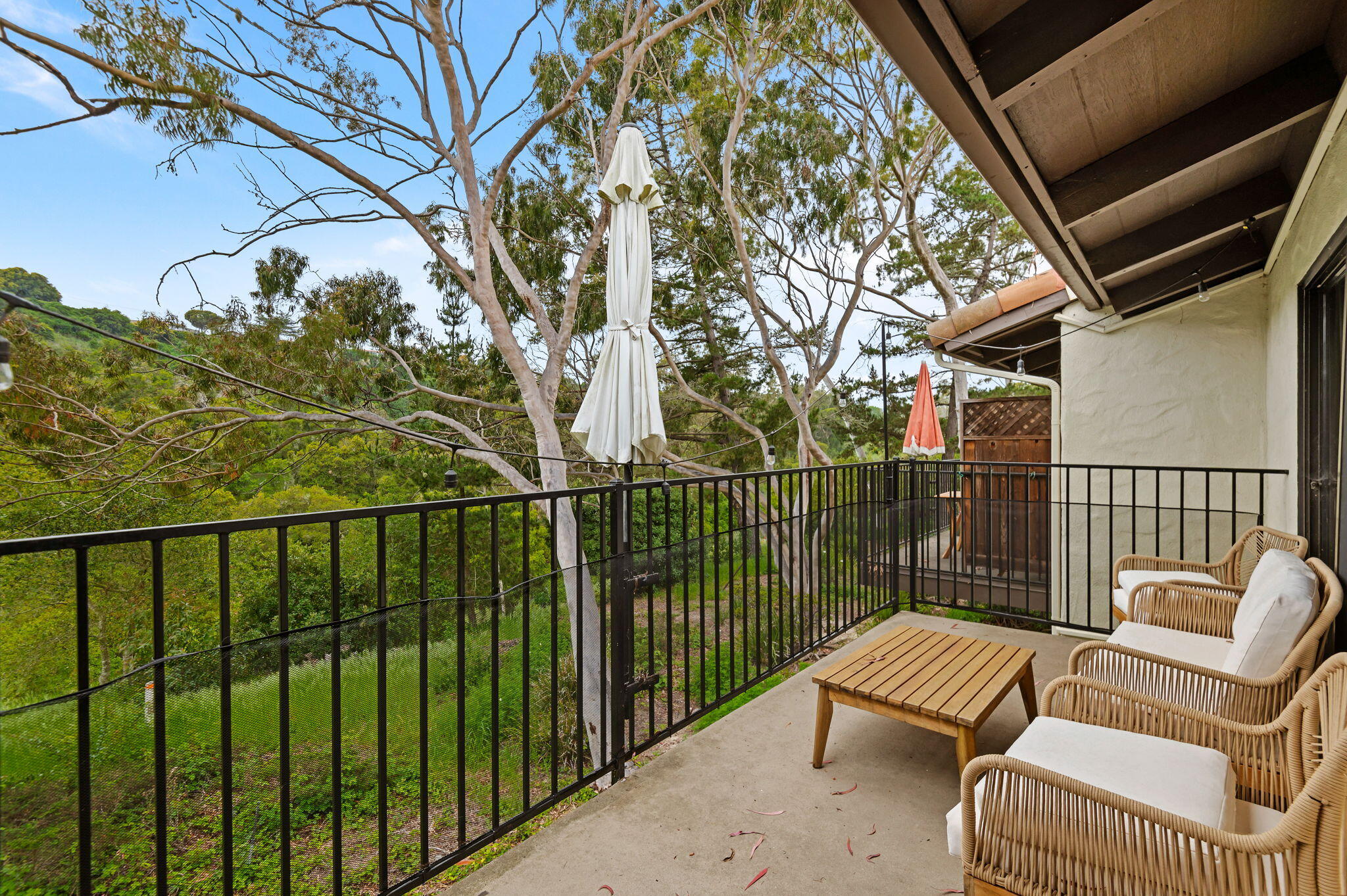 1031 Miramonte Drive, Unit 2 Santa Barbara, CA 93109 - Photo 6 of 15 07 - Balcony