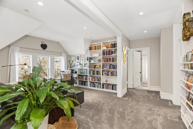 $1,925,000 | 1735 Asbury Avenue, Evanston, IL 60201