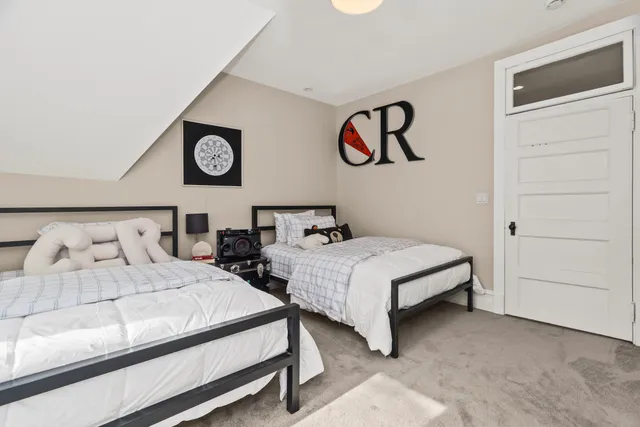 $1,925,000 | 1735 Asbury Avenue, Evanston, IL 60201