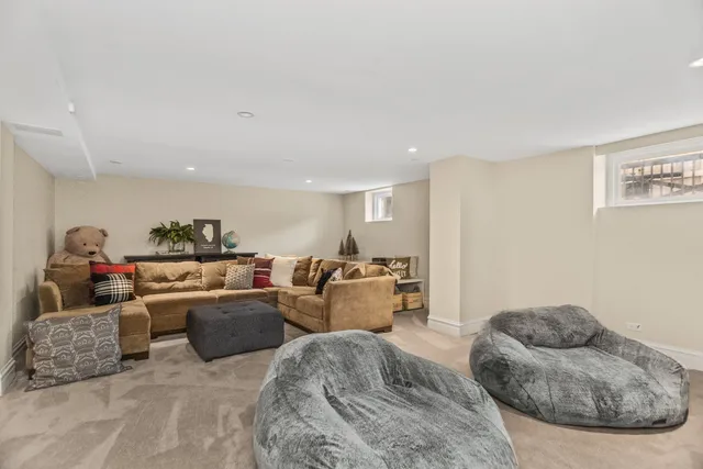 $1,925,000 | 1735 Asbury Avenue, Evanston, IL 60201