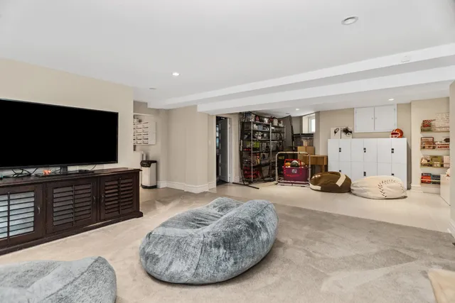 $1,925,000 | 1735 Asbury Avenue, Evanston, IL 60201