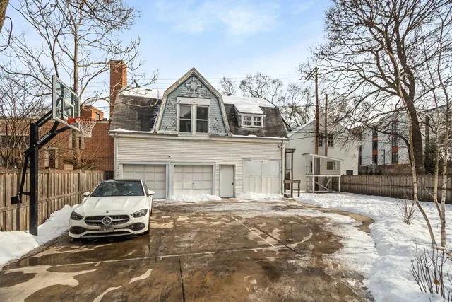 $1,925,000 | 1735 Asbury Avenue, Evanston, IL 60201