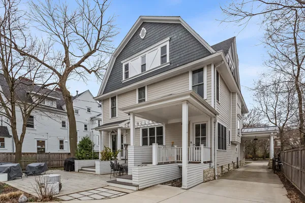 $1,925,000 | 1735 Asbury Avenue, Evanston, IL 60201