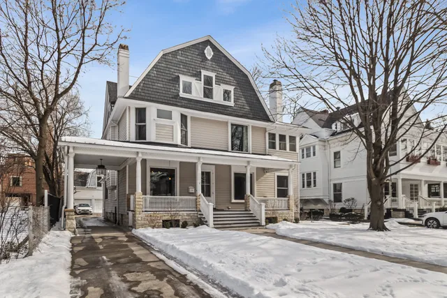 $1,925,000 | 1735 Asbury Avenue, Evanston, IL 60201