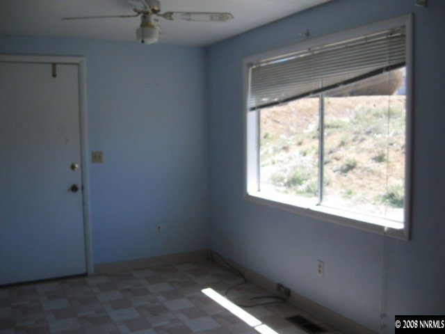 126 Bernoulli Street Reno, NV 89506 - Photo 5 of 5 an empty room with a window