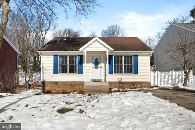 $299,900 | 11 West I Street, Brunswick, MD 21716