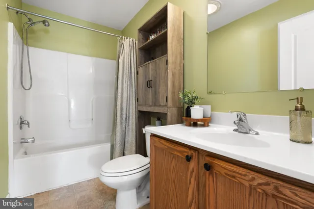 $299,900 | 11 West I Street, Brunswick, MD 21716