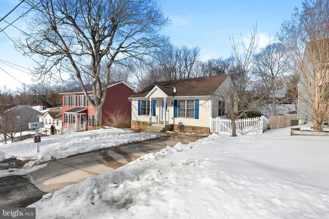 $299,900 | 11 West I Street, Brunswick, MD 21716