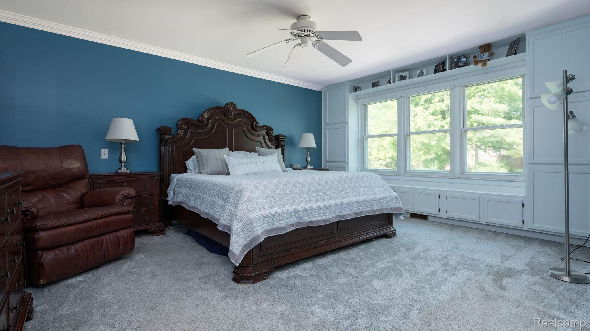 1639 Grandview Drive Rochester, MI 48306 - Photo 18 of 29 Awesome master bedroom with custom cabinetry