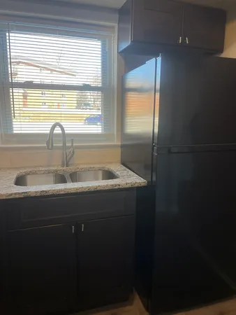 $1,300 | 1340 North Main Street, Unit E3, Wheaton, IL 60187