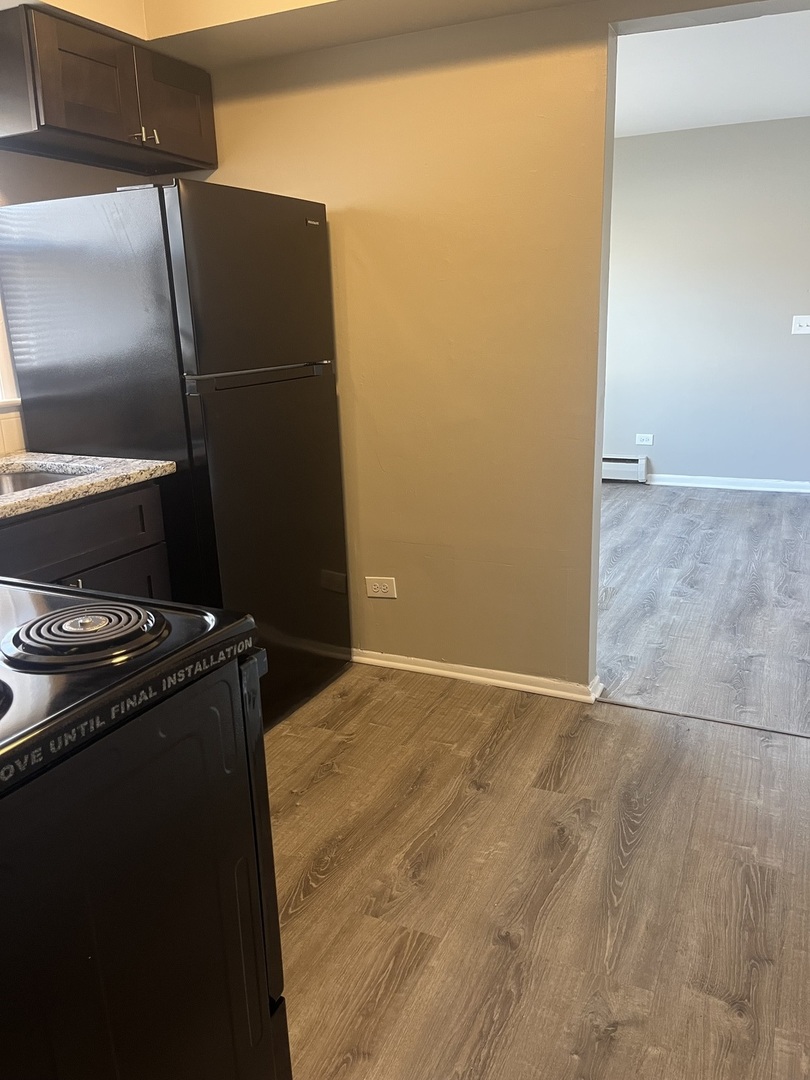 1340 North Main Street, Unit E1 Wheaton, IL 60187 - Photo 6 of 8